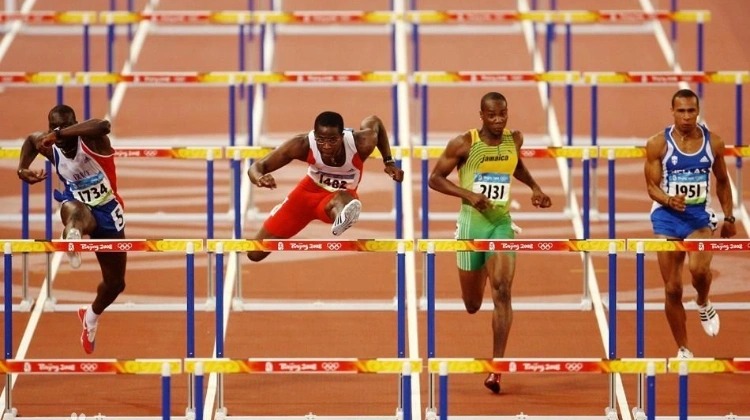 麻将心理战：如何通过“虚假报错号码”干扰对手的计算（需警惕不文明行为）。（麻将心理博弈：以“虚报号码”干扰对手计算（请警惕不文明行为））